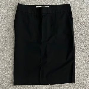 BLACK PENCIL SKIRT
